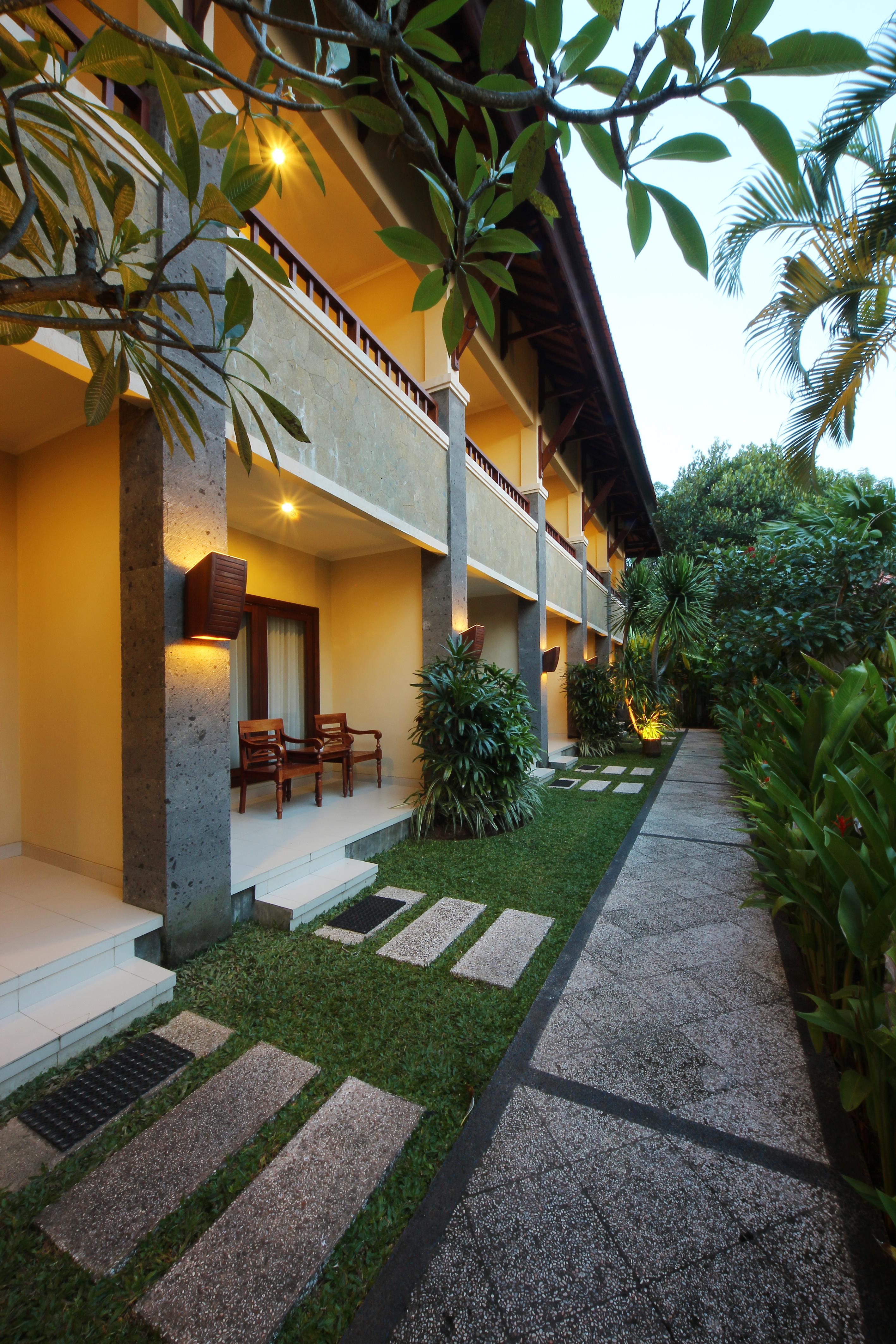 Adhi Jaya Hotel Kuta Lombok Zewnętrze zdjęcie