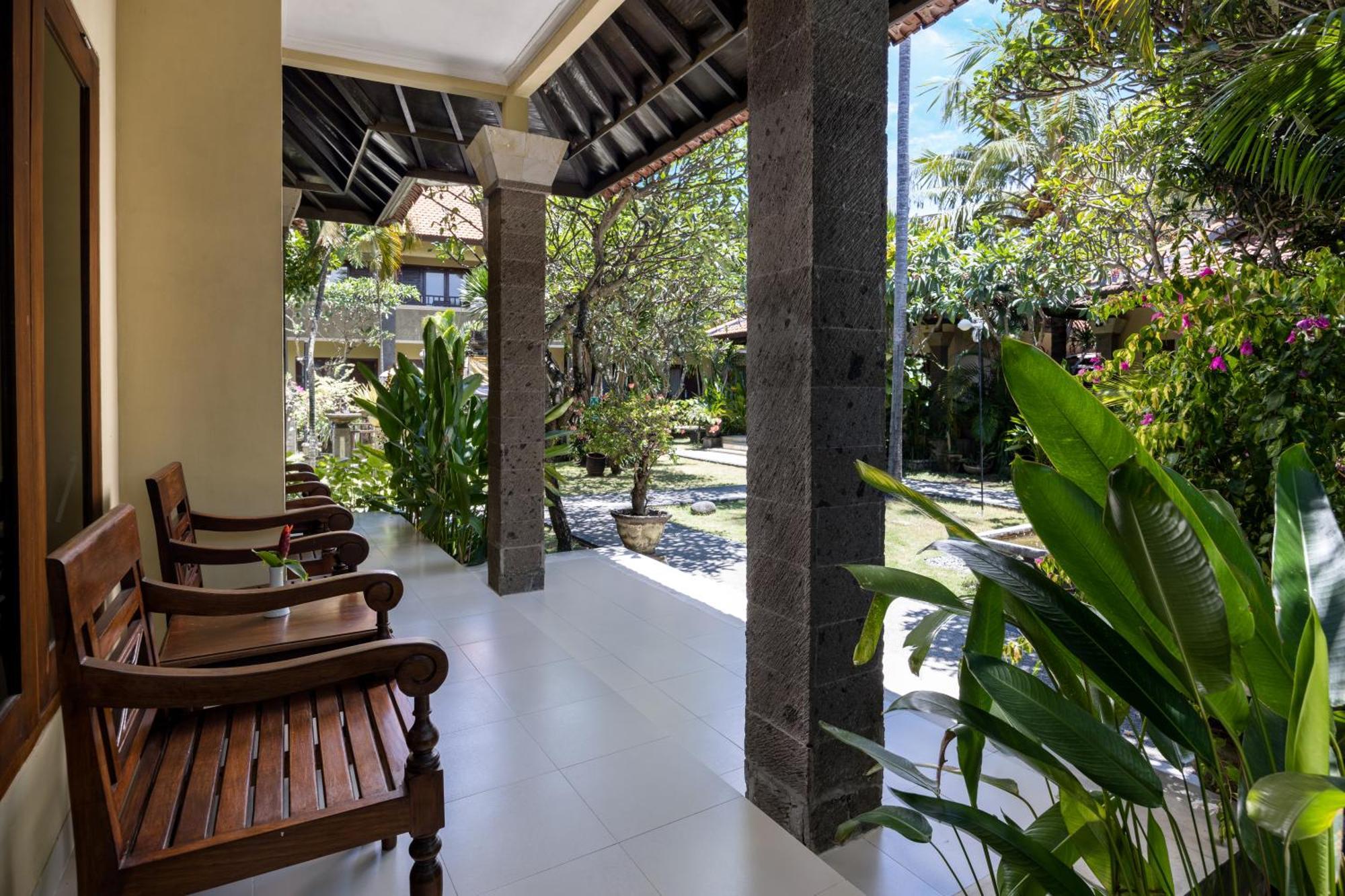Adhi Jaya Hotel Kuta Lombok Zewnętrze zdjęcie