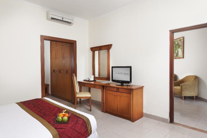 Adhi Jaya Hotel Kuta Lombok Zewnętrze zdjęcie